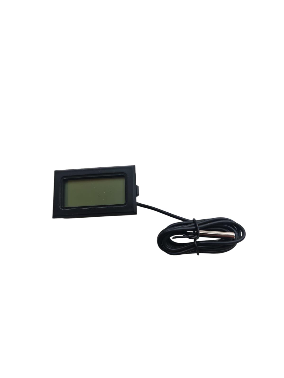 Digitālais termometrs ar ārējo sensoru