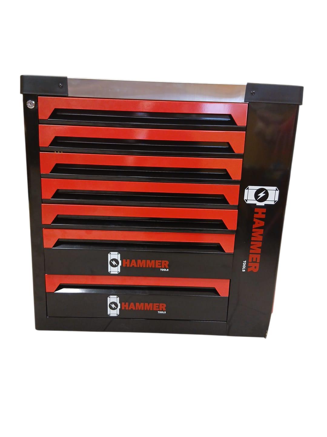 Instrumentu plaukts uz riteņiem