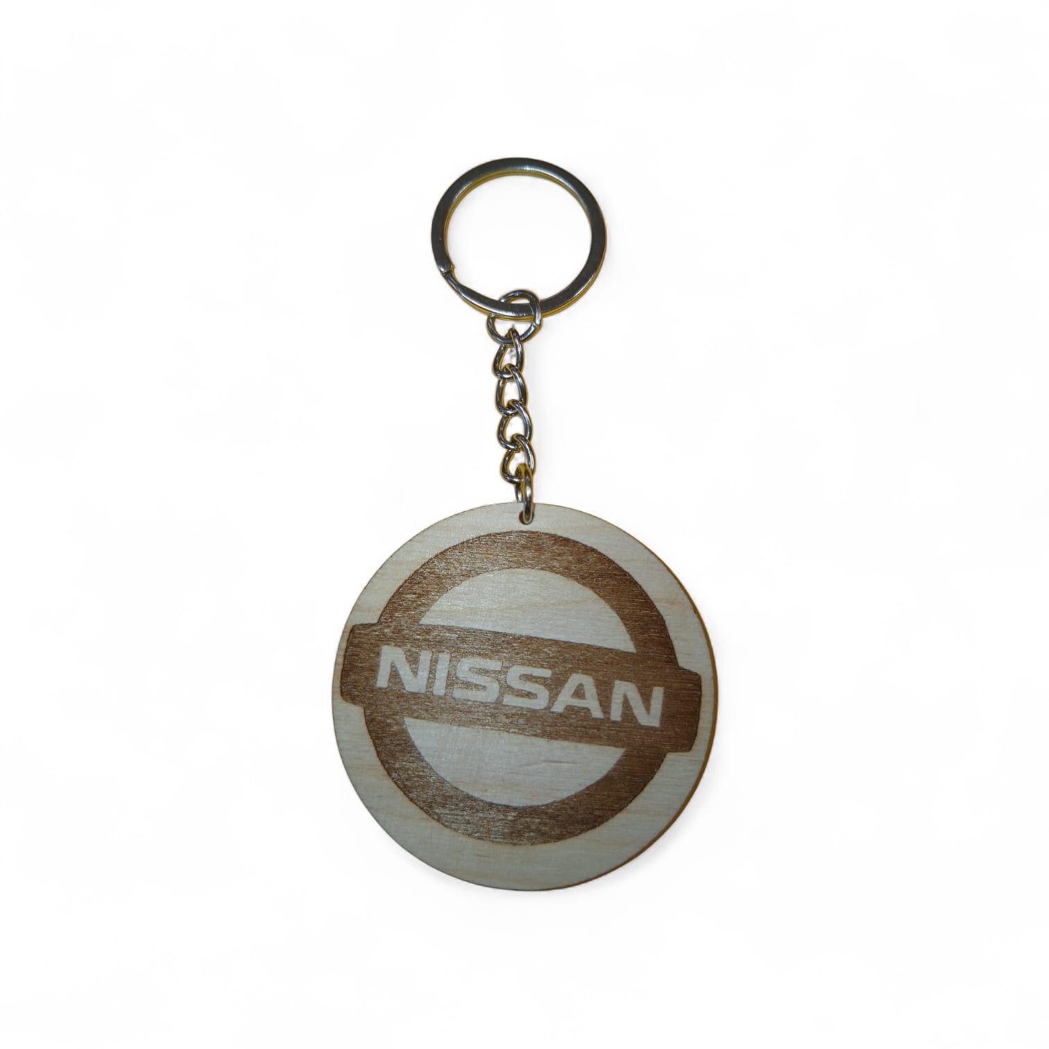 Nissan koka atslēgu piekariņš (5 cm)