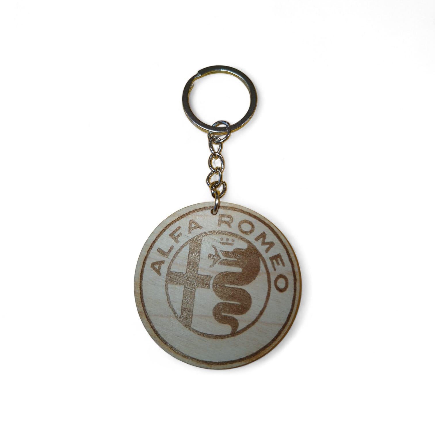 Alfa Romeo koka atslēgu piekariņš (5 cm)