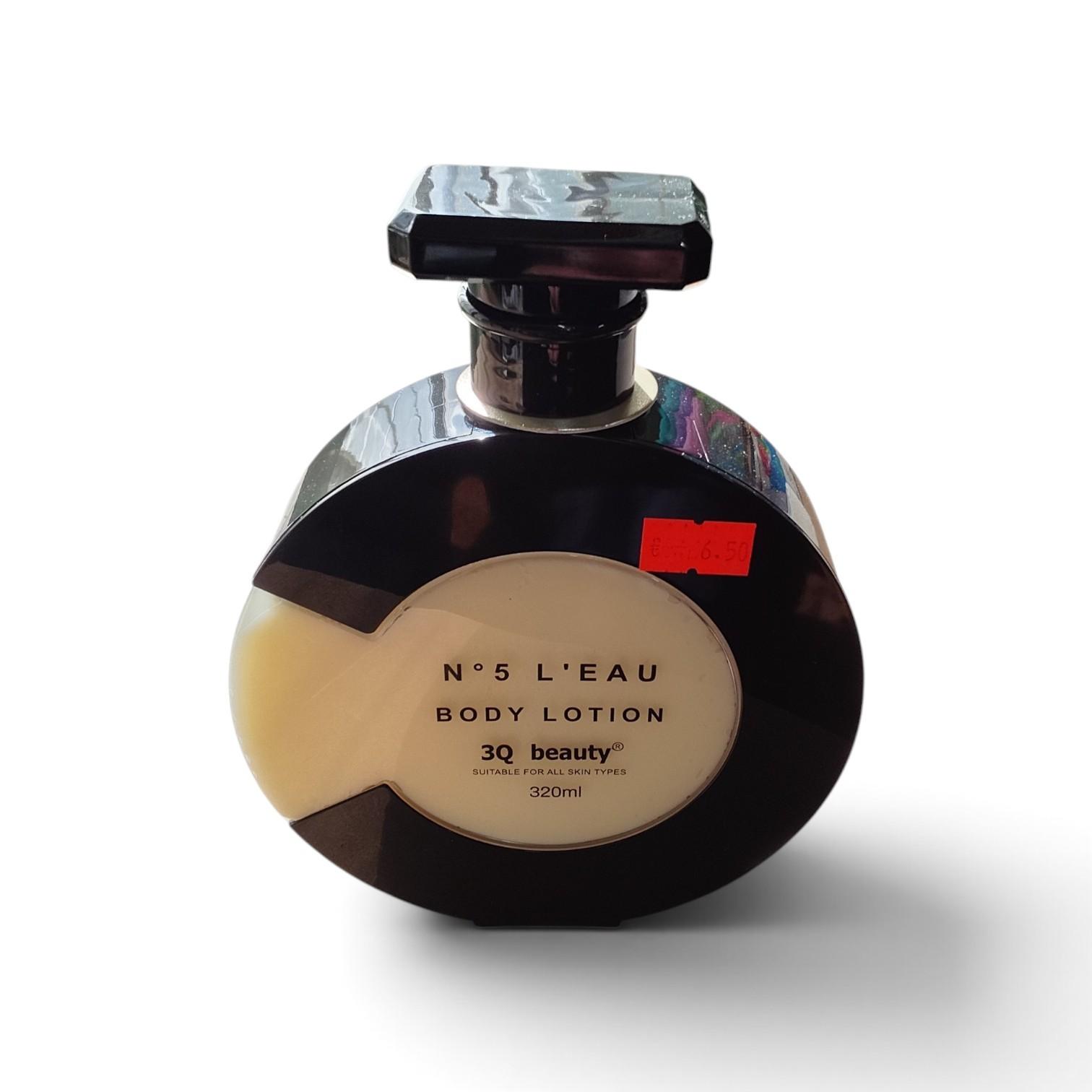 3Q Beauty N°5 L’Eau ķermeņa losjons, 320 ml.